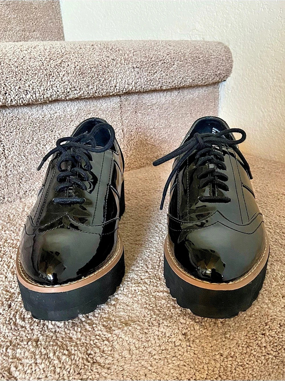 madden girl Black Platform Lace-Up Shoes Like New